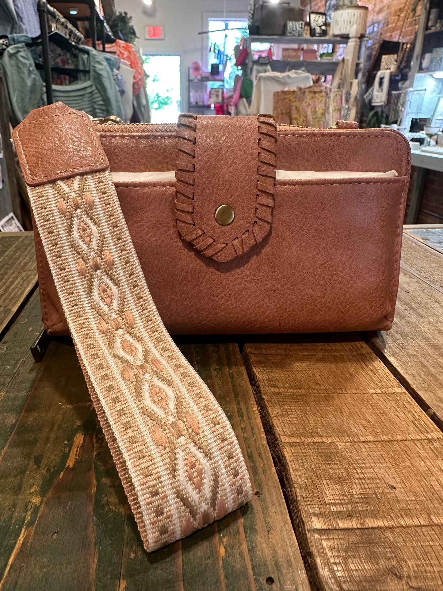 Liza Wristlet Wallet