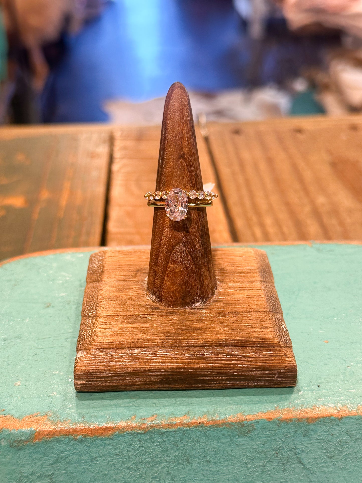 Solitary diamond Fashion Ring