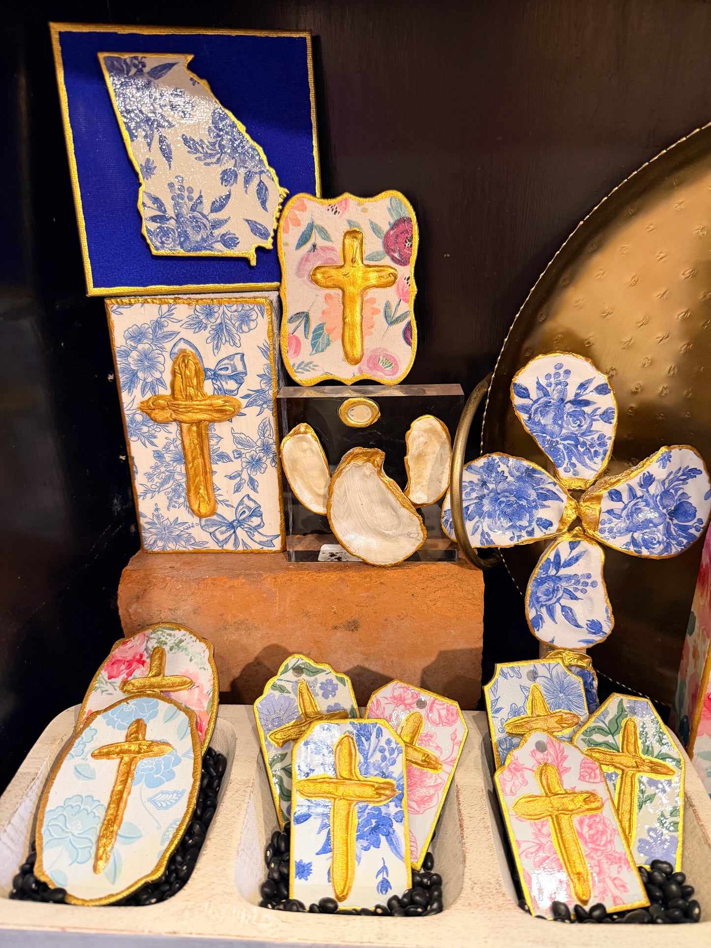 Oyster Angel Acrylic Block (Heart of Darley)