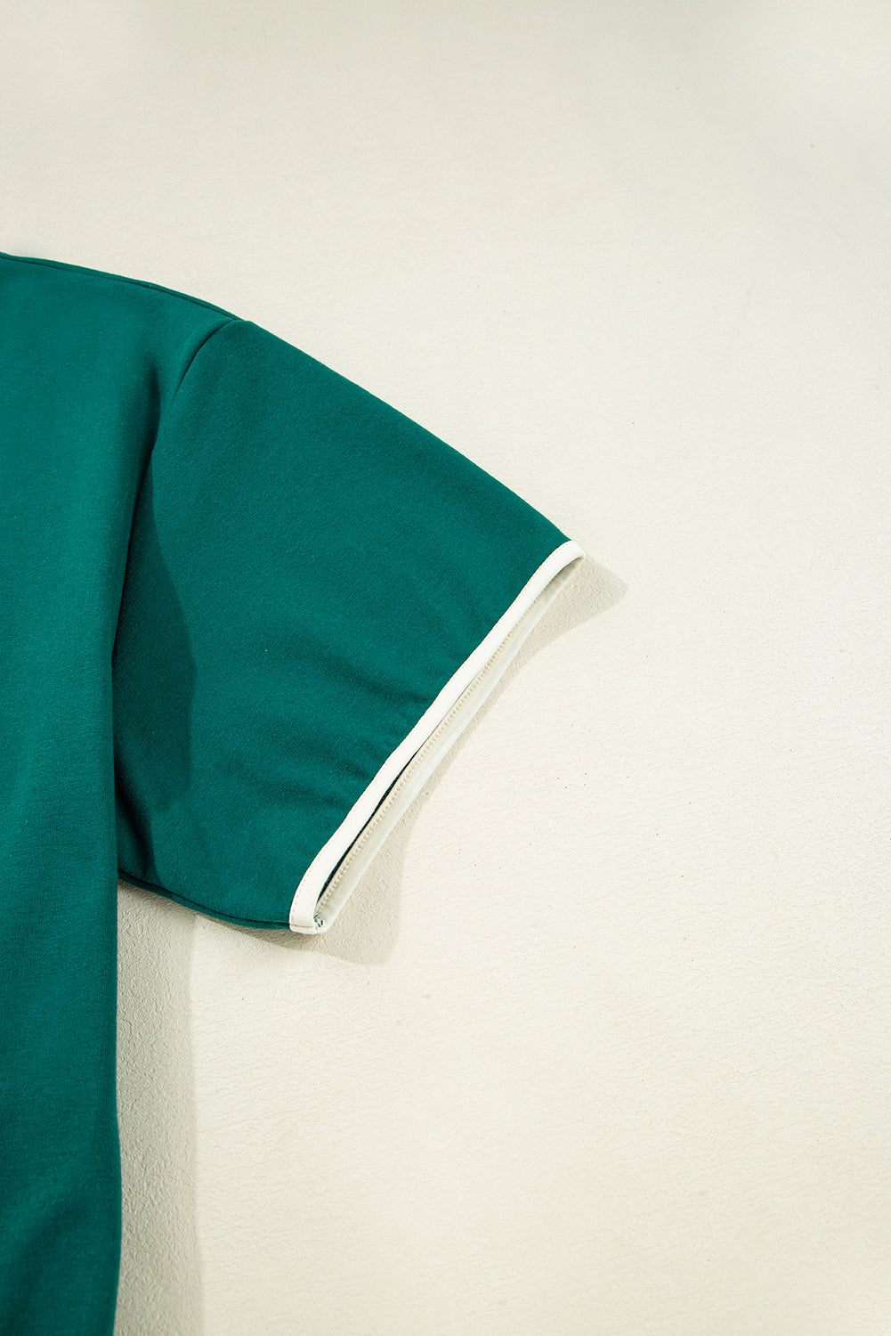 Evergreen Plus Size Contrast Trim T Shirt and Skirt Two Piece Set