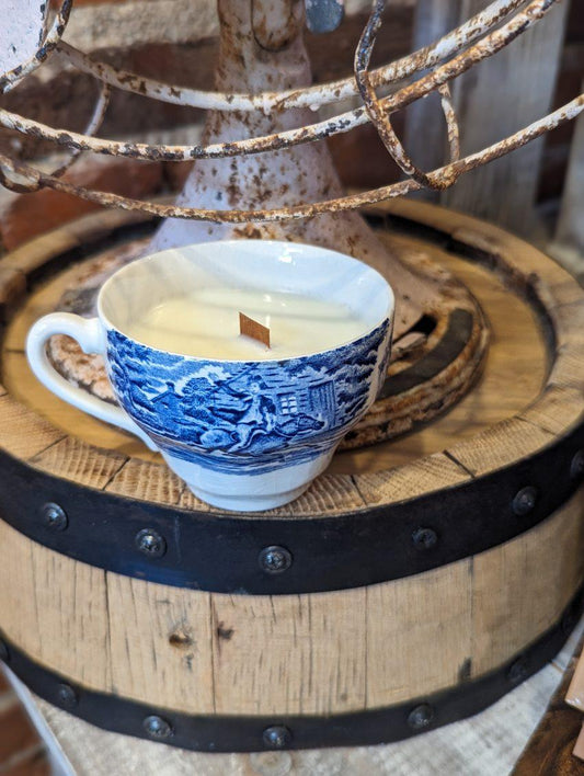 Annie Louise Candle (Chinoiserie Cup)