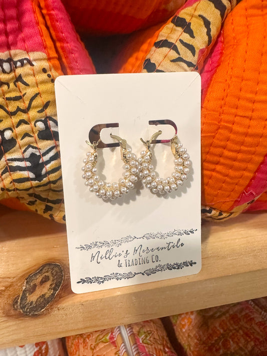 1000 Pearl Eyes earrings