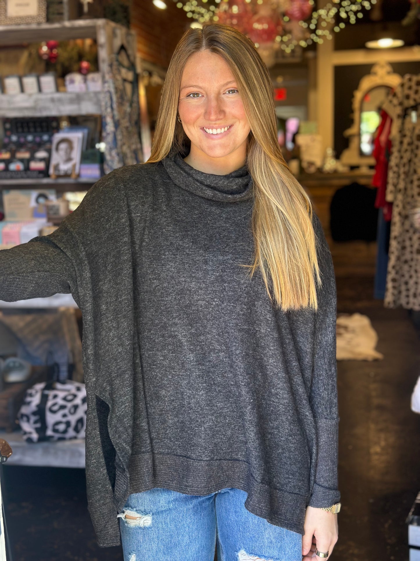 Pippy Poncho Sweater