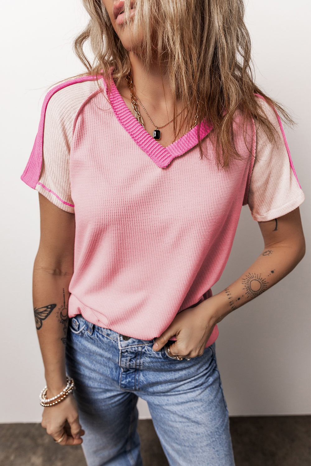 Pink Exposed Seam Color Block Knitted V Neck T-shirt