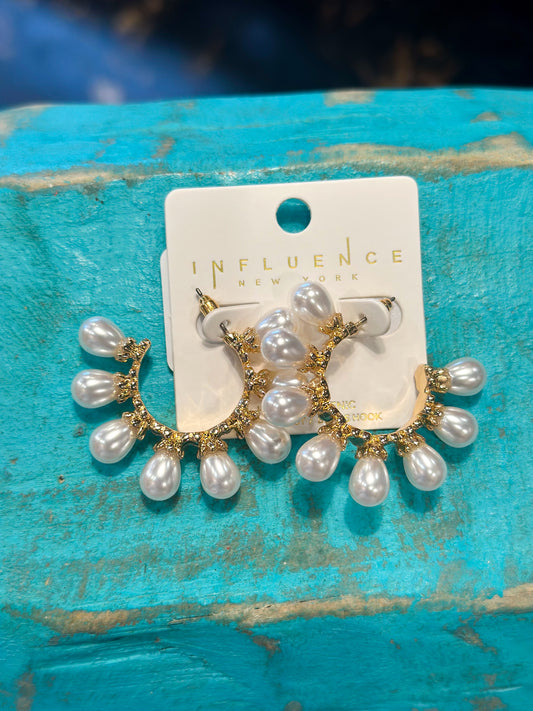 Regal Pearl Hoops