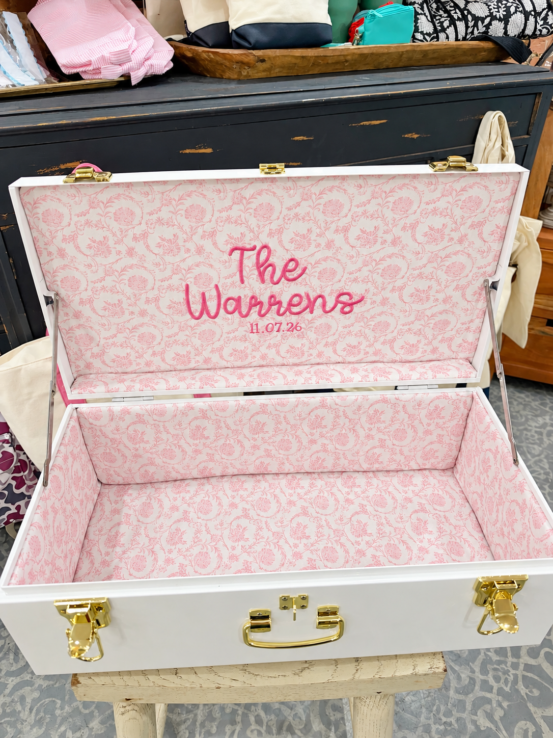 Heirloom Keepsake Trunk
