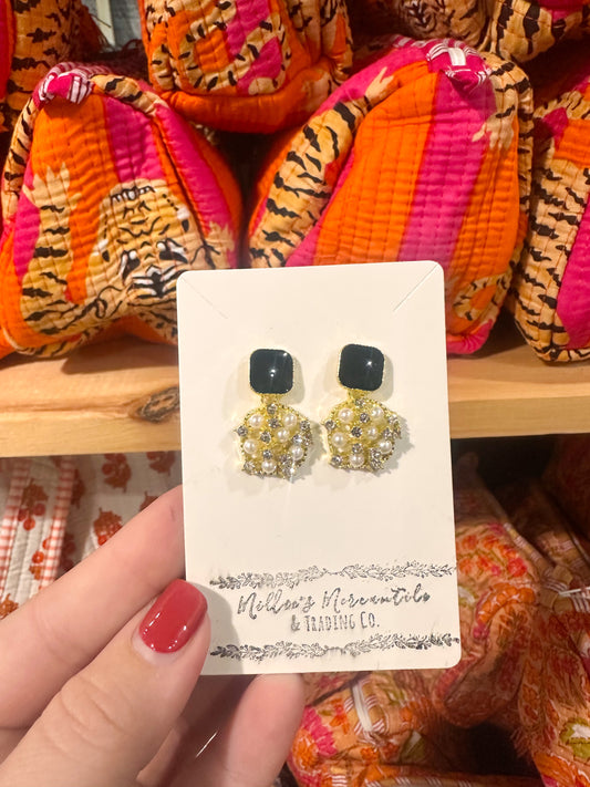 Black Dressy Square Earrings