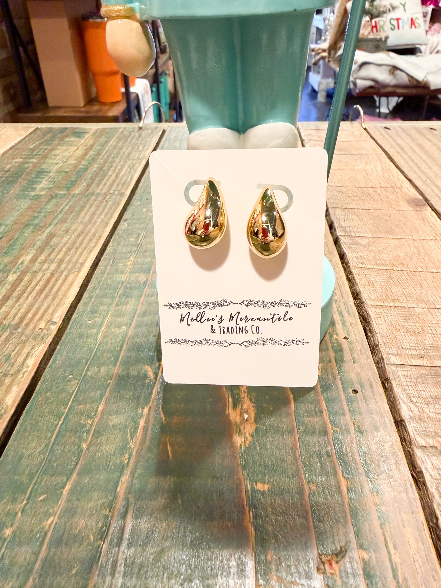 Shelly Shine Teardrop earrings