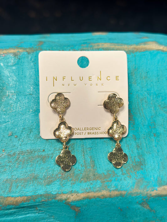 Cassie Clover Earrings (Gold)