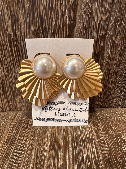 Pearlie Flutter Earrings
