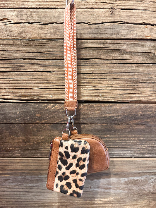 Lucy lou Keychain (Leopard)