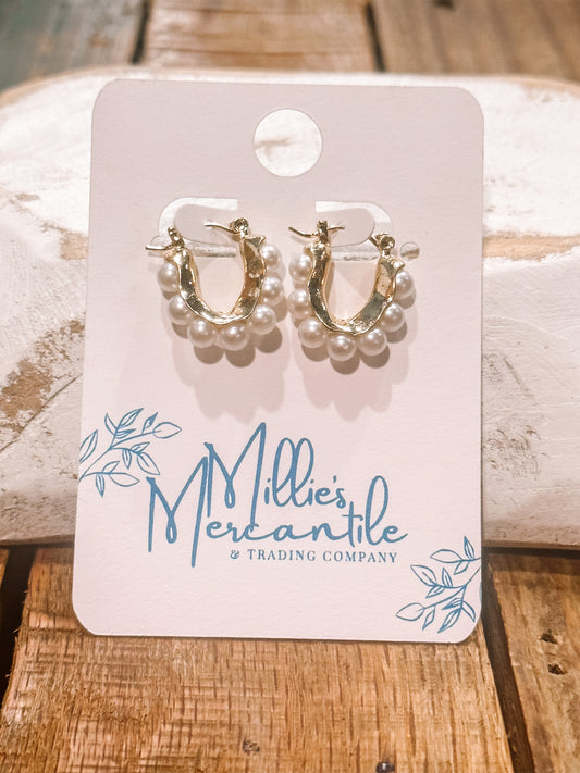 Valley Vintage Pearl Hoops