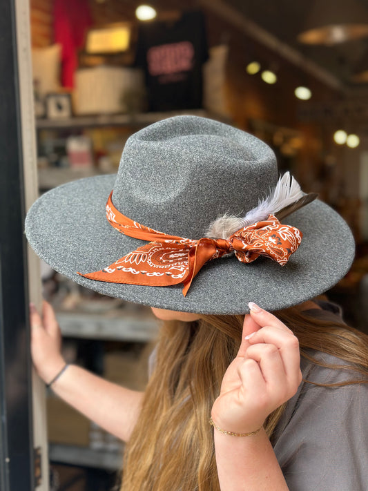 Genovia Wide Brim Hat