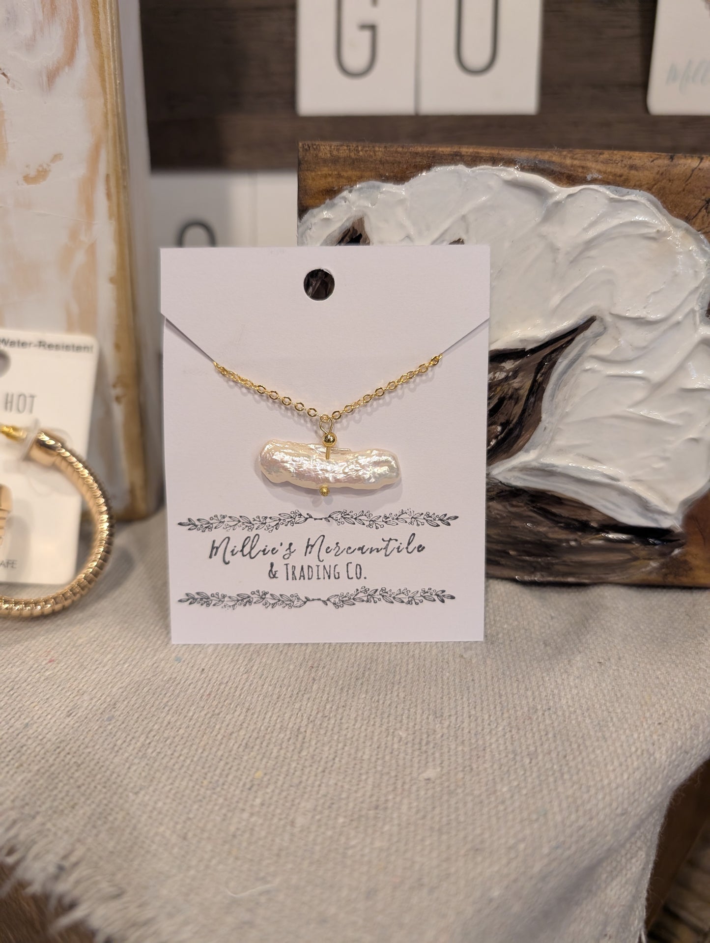 Shelly Pearl Necklace