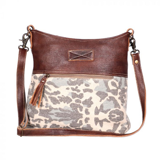 Naive Shoulder Bag